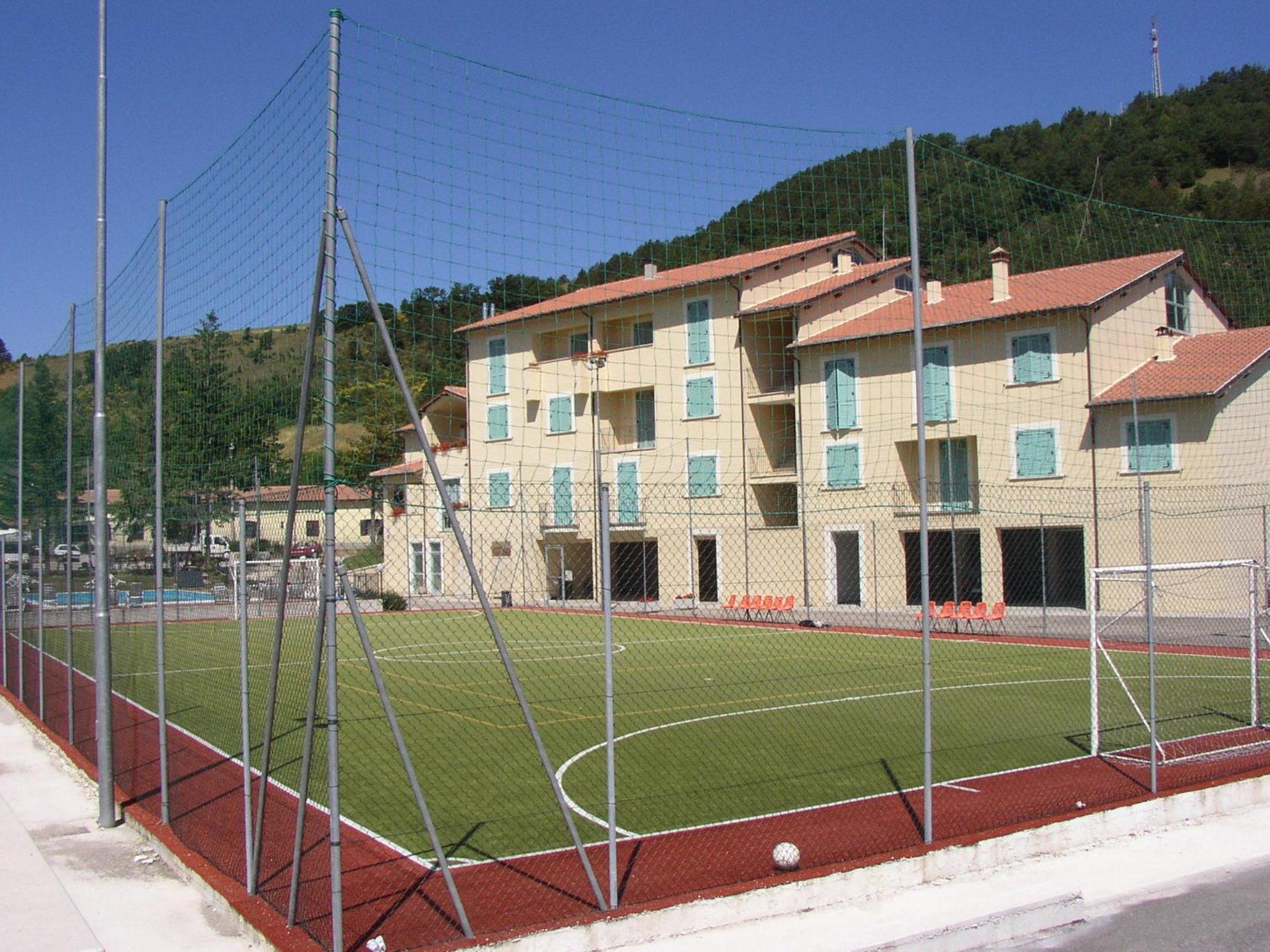 Hotel Lieta Sosta Colfiorito Exterior foto